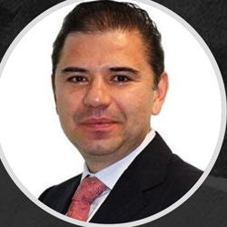 Ulises Isunza, Account Executive